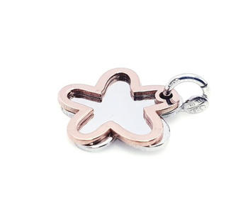 Srebrna dwukolorowa zawieszka ażurowy pozłacany kwiatek i pełny srebrny kwiatek