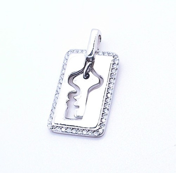 Srebrna zawieszka kluczyk wydrążony w blaszcze z cyrkoniami pr 0,925