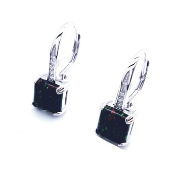 Srebrne kolczyki kwadrataowa ciemno zielona cyrkonia pr 0,925