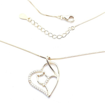 Srebrny naszyjnik kot w sercu pozłacany 18k złotem